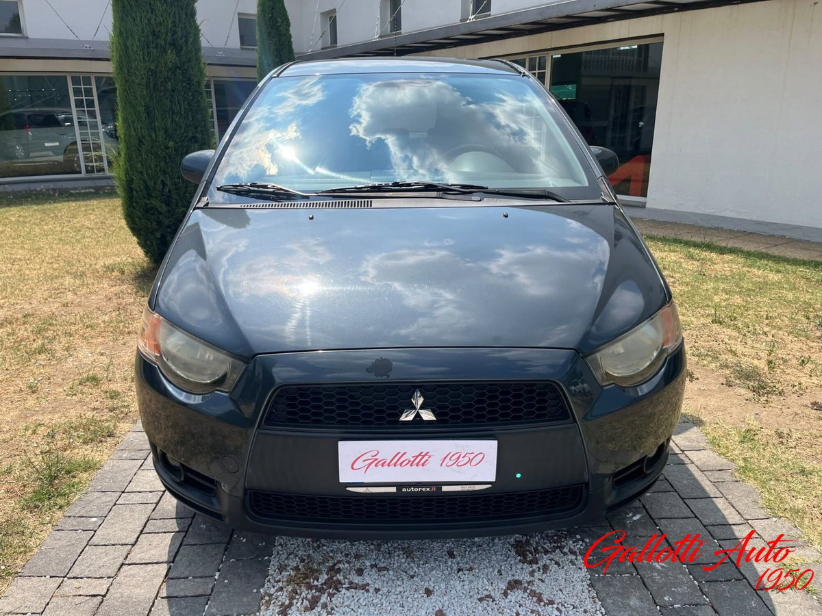 Mitsubishi Colt 1.1 12V 5p. GPL Inform (5)