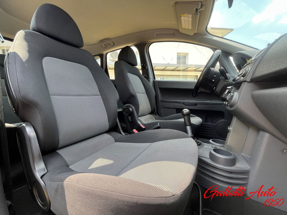 Mitsubishi Colt 1.1 12V 5p. GPL Inform (9)