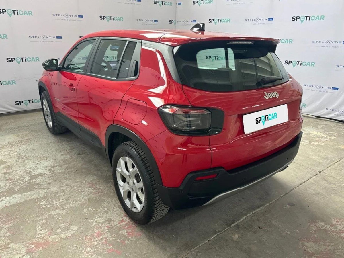 Jeep Avenger 1.2 turbo Altitude fwd 100cv (3)