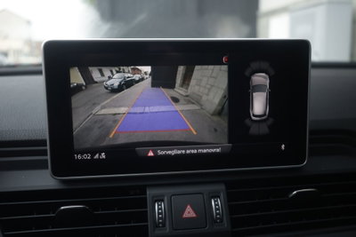 Audi Q5 40 TDI quattro S tronic Design (10)