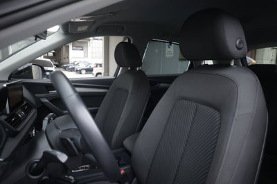 Audi Q5 40 TDI quattro S tronic Design (18)