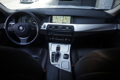 BMW Serie 5 Touring 525d xDrive  Business aut. (2)