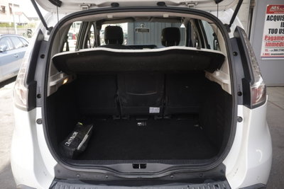 Renault Grand Scénic 1.5 dci energy Business 110cv (19)