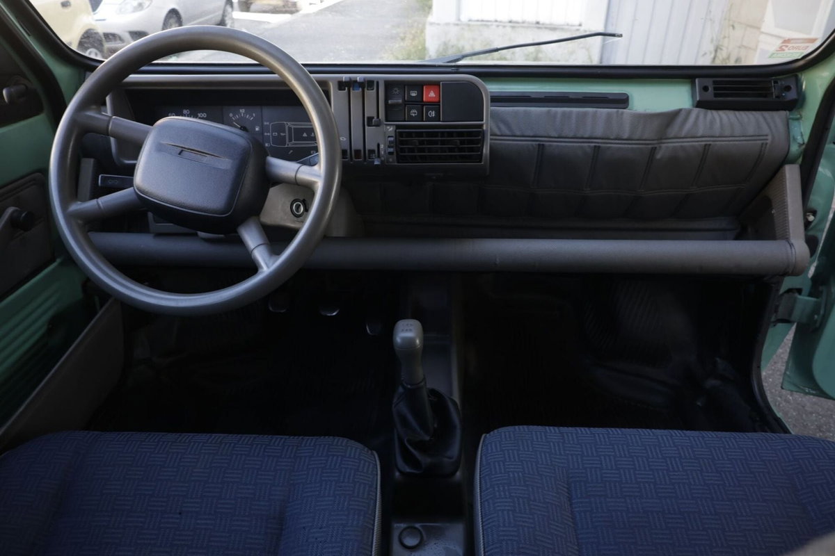 Fiat Panda 900 i.e. cat Young (2)