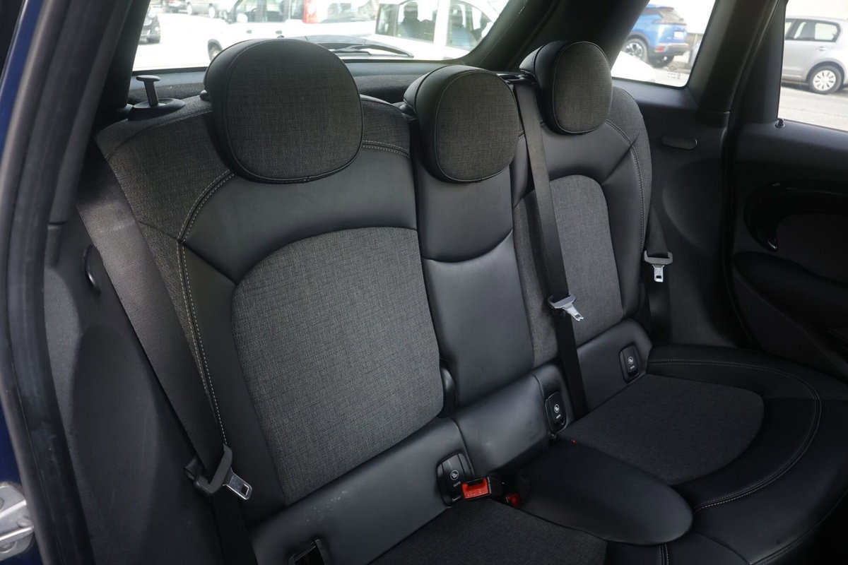 MINI Mini 1.5 Cooper 5 porte (12)