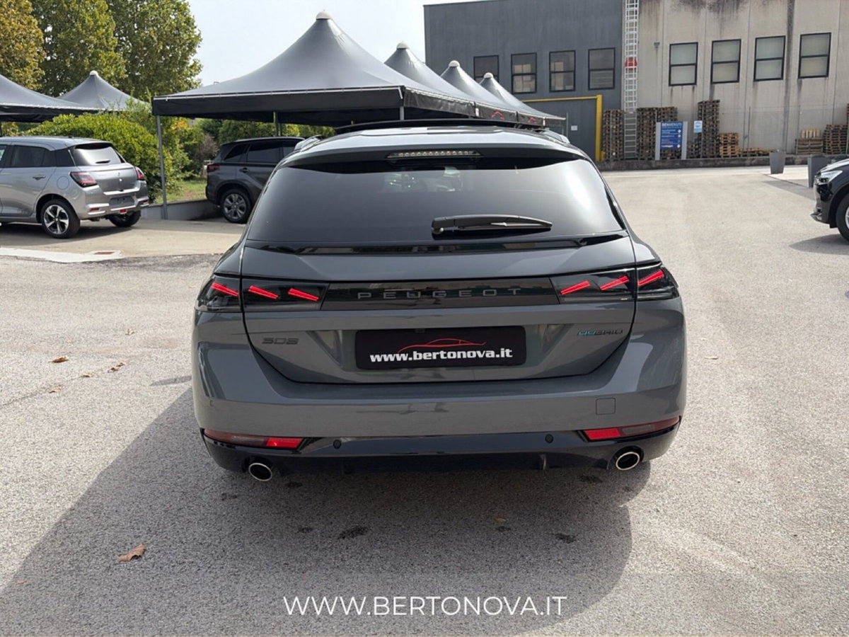 Peugeot 508 SW 1.6 phev GT 225cv e-eat8 (6)