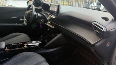 Peugeot 2008 1.2 hybrid Active 136cv e-dcs6 (20)