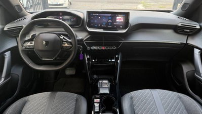 Peugeot 2008 1.2 hybrid Active 136cv e-dcs6 (5)
