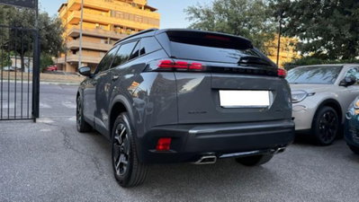 Peugeot 2008 1.2 hybrid Active 136cv e-dcs6 (3)