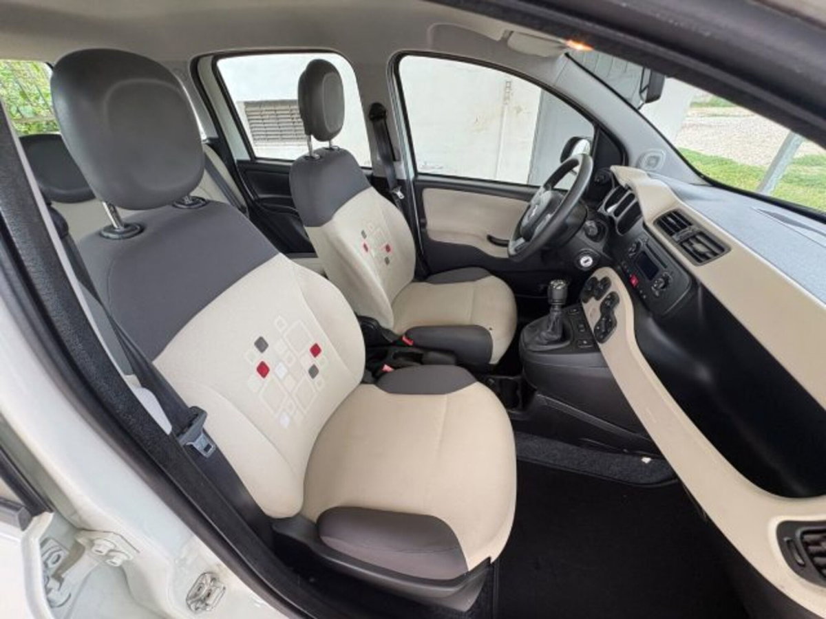 Fiat Panda 1.2 Dynamic Euro 5 (9)