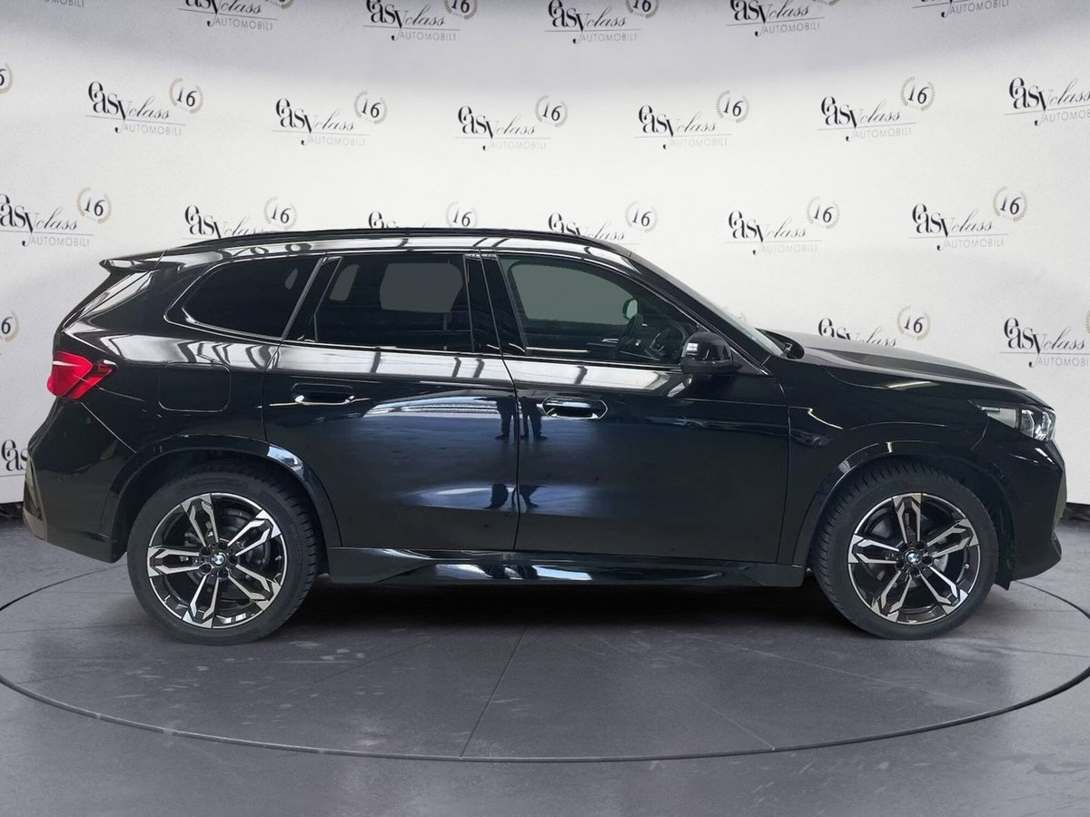 BMW X1 xDrive 20d Msport (2)