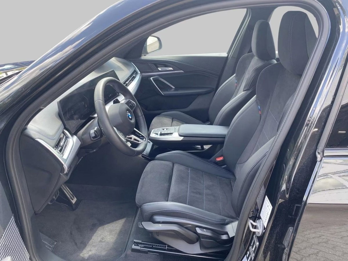 BMW X1 sDrive 18i Msport (9)