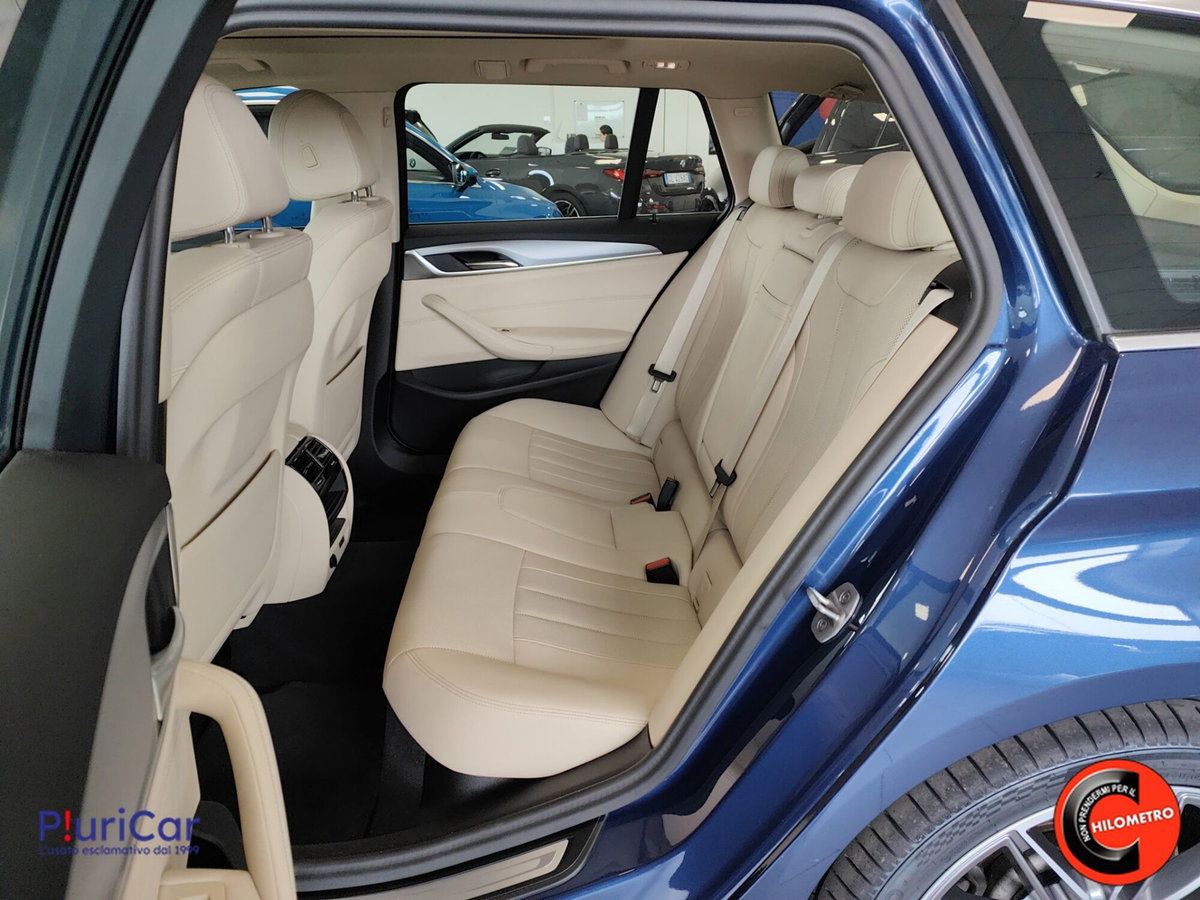 BMW Serie 5 Touring 530d 48V xDrive  Msport (5)