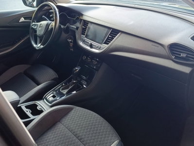 Opel Grandland X 1.5 diesel Ecotec Start&Stop aut. Innovation (8)