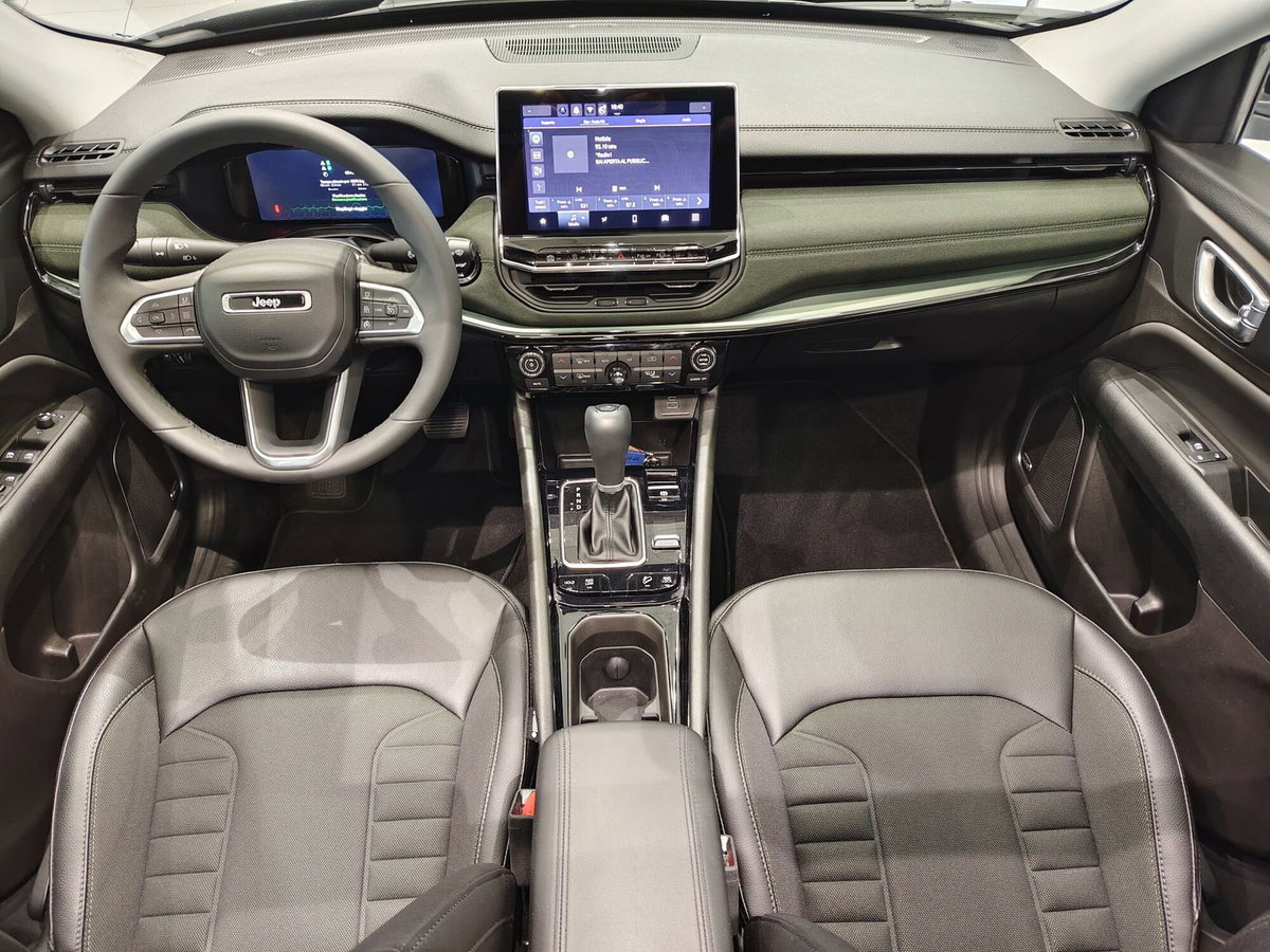 Jeep Compass 1.3 turbo t4 phev North Star 4xe auto (5)