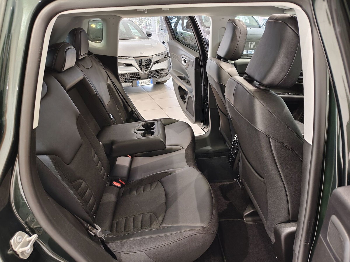 Jeep Compass 1.3 turbo t4 phev North Star 4xe auto (7)