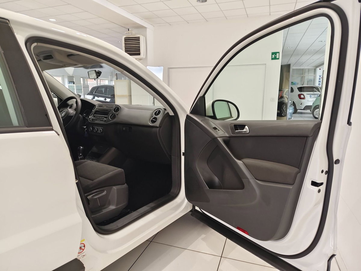 Volkswagen Tiguan 1.4 TSI 122 CV Trend & Fun BlueMotion Technology (11)