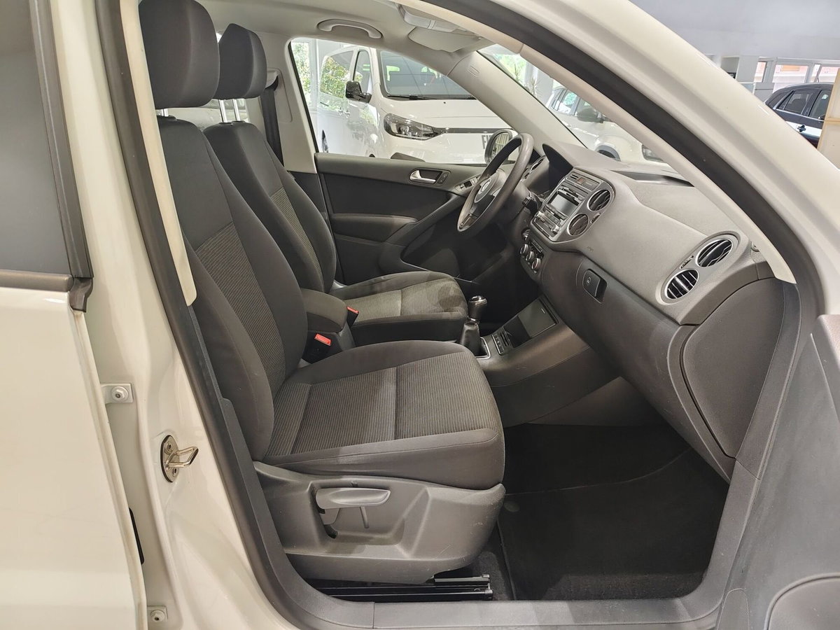Volkswagen Tiguan 1.4 TSI 122 CV Trend & Fun BlueMotion Technology (9)