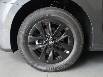 Skoda Fabia 1.0 tsi Your Way 95cv (8)