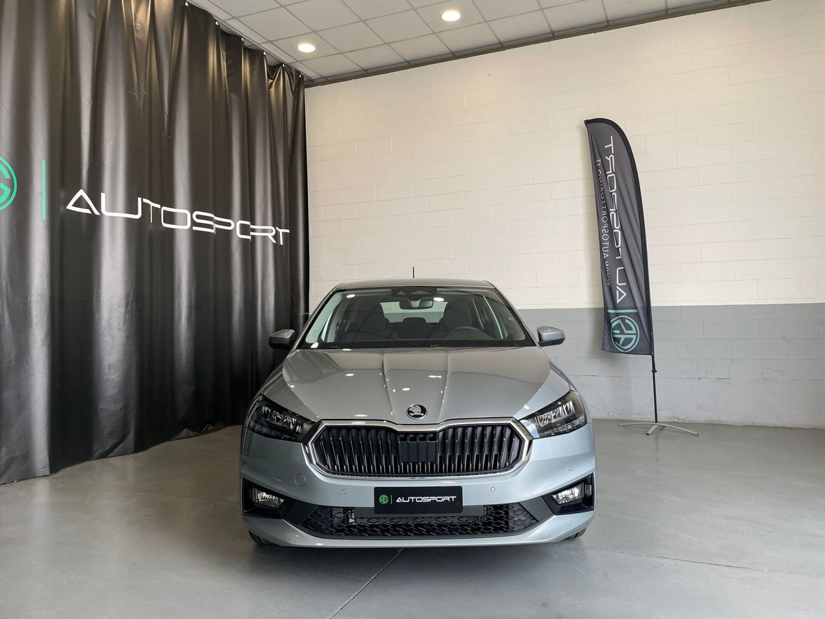 Skoda Fabia 1.0 tsi Your Way 95cv (2)