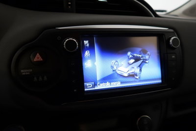 Toyota Yaris 1.5 Hybrid 5 porte Active (12)