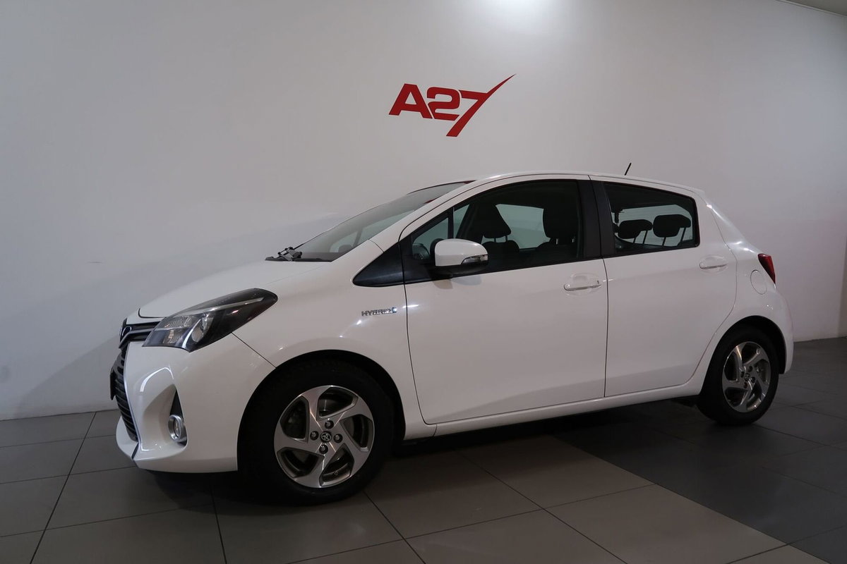 Toyota Yaris 1.5 Hybrid 5 porte Active (18)