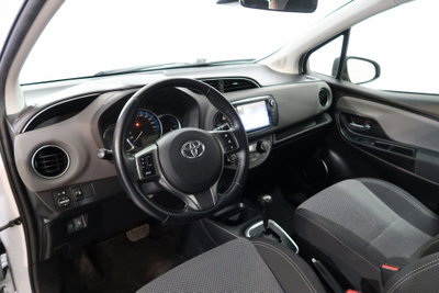 Toyota Yaris 1.5 Hybrid 5 porte Active (2)