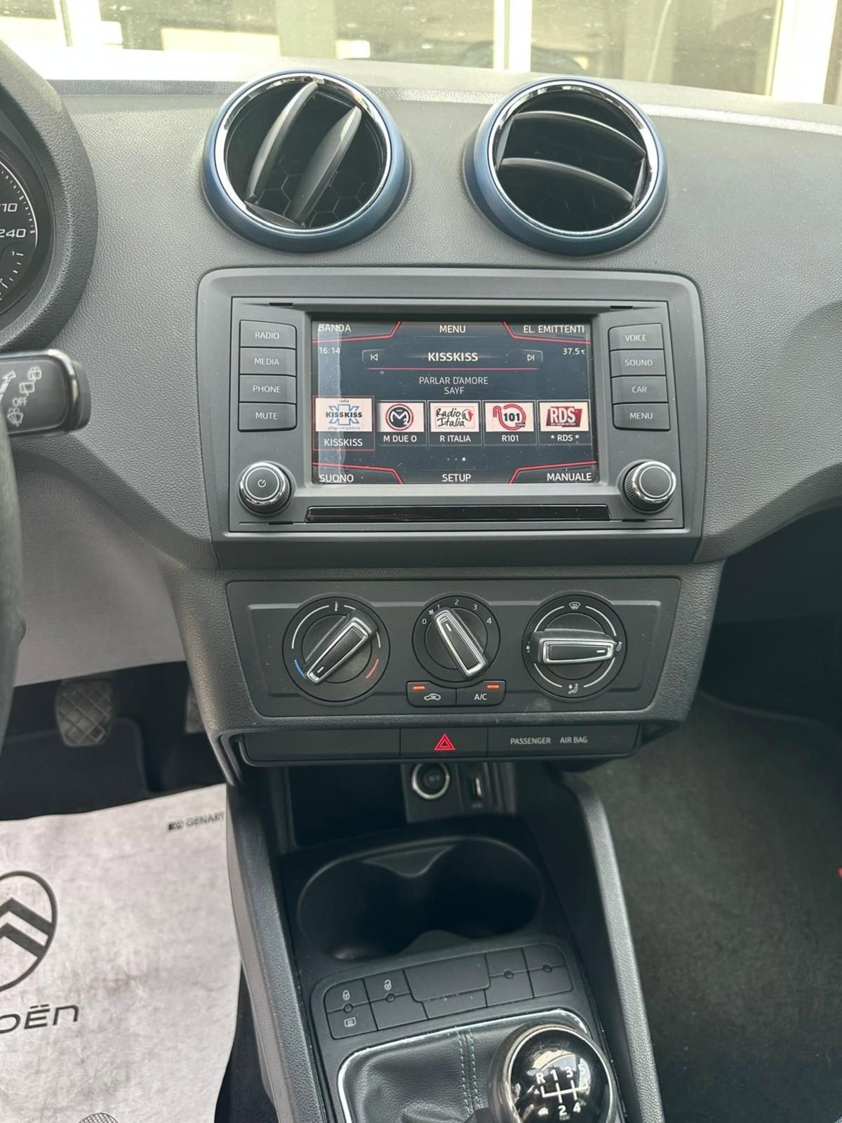 SEAT Ibiza 1.4 TDI 90 CV CR 5p. Connect Grey (11)
