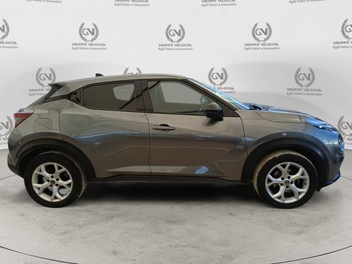Nissan Juke 1.0 dig-t N-Connecta 114cv (9)
