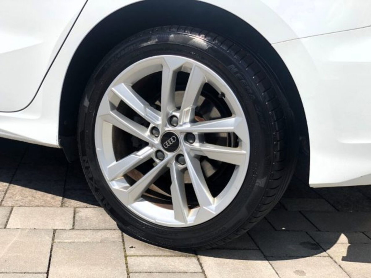 Audi A3 Sportback 35 TDI S tronic S line edition (10)