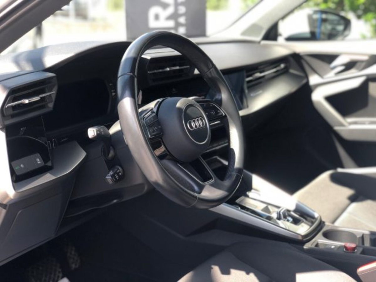 Audi A3 Sportback 35 TDI S tronic S line edition (12)