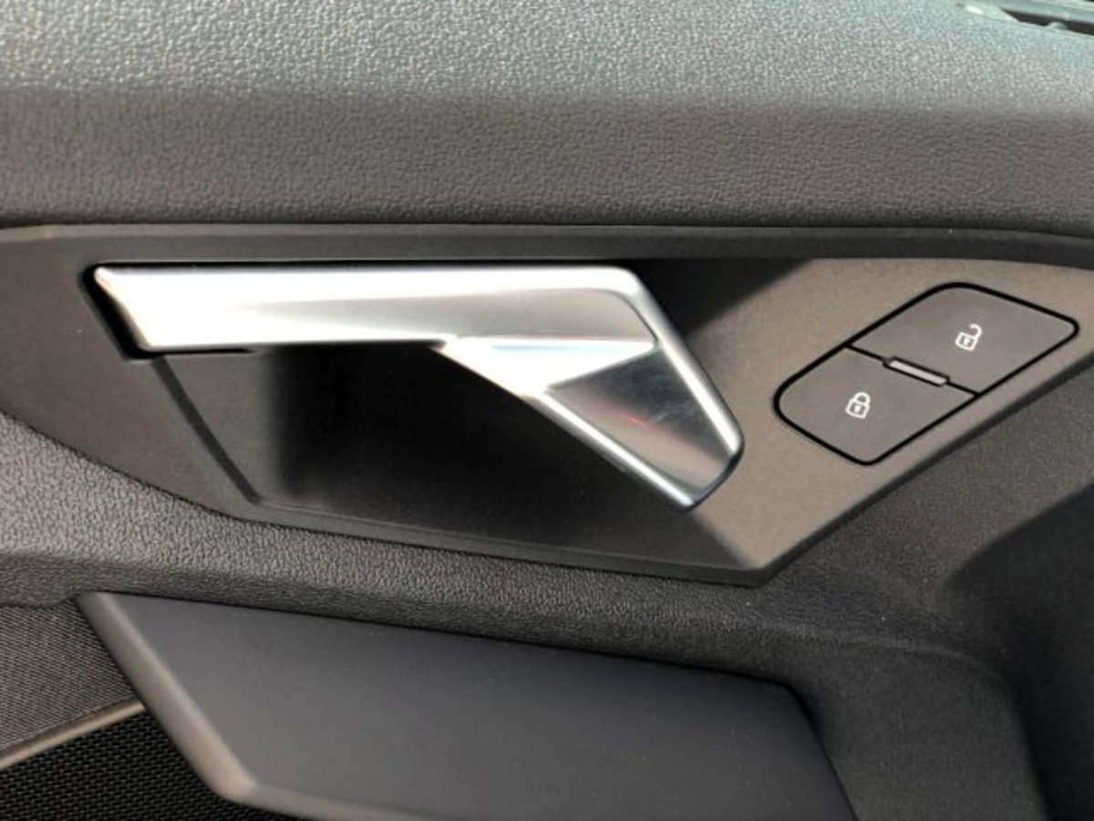 Audi A3 Sportback 35 TDI S tronic S line edition (19)