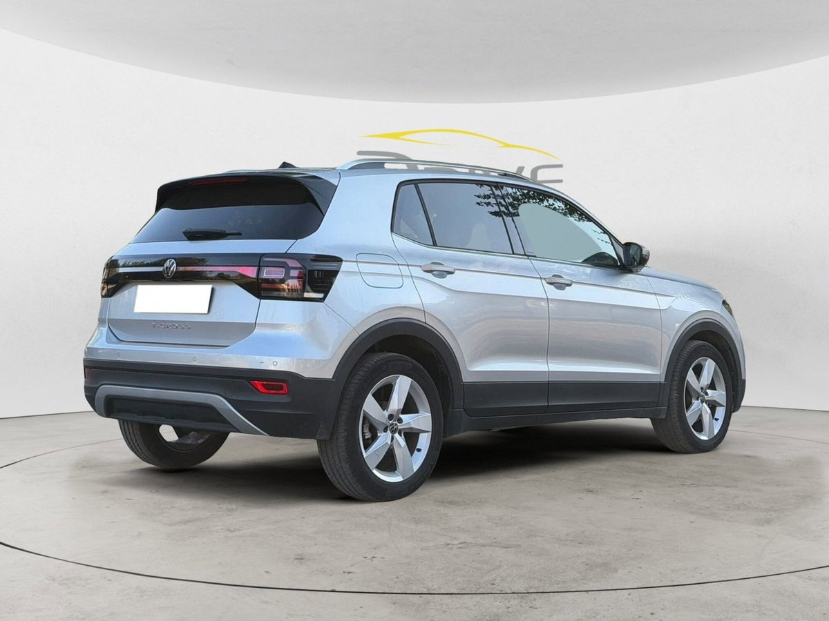 Volkswagen T-Cross 1.0 TSI 110 CV DSG Advanced (4)