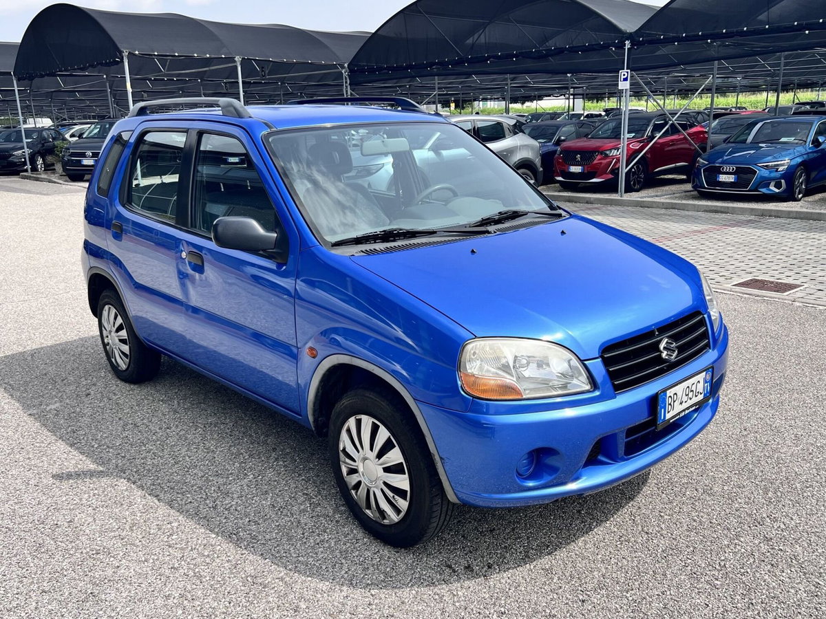 Suzuki Ignis 1.3i 16V cat 4WD GL (2)