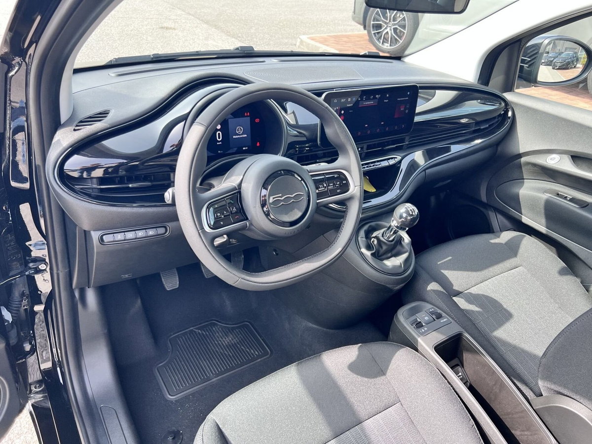 Fiat 500 1.0 hybrid Icon (10)