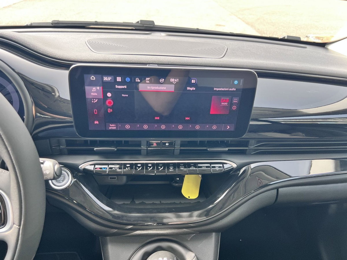 Fiat 500 1.0 hybrid Icon (11)