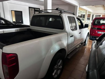 Nissan Navara 2.5 dCi 2 porte King Cab LE (3)