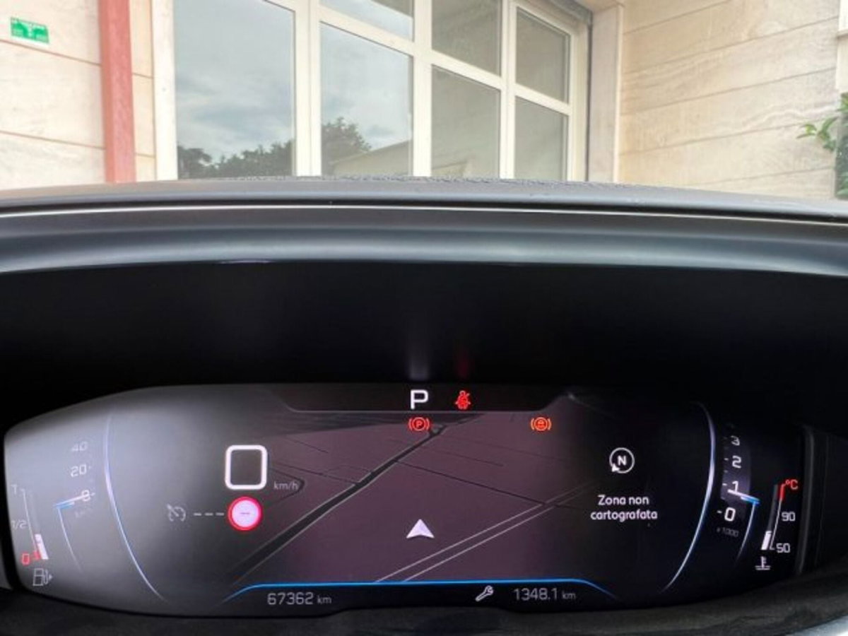Peugeot 3008 BlueHDi 130 S&S EAT8 Allure Pack (15)