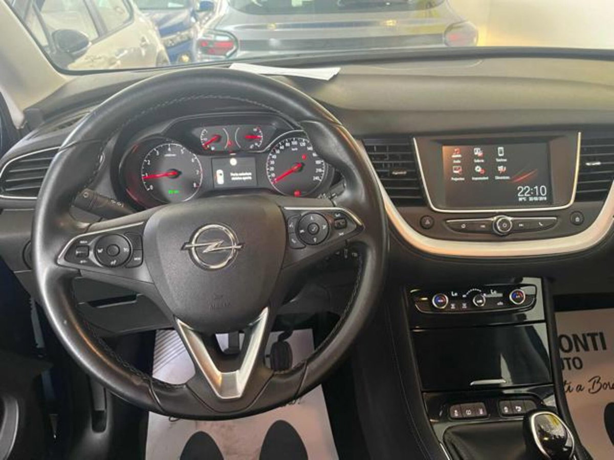 Opel Grandland X 1.5 diesel Ecotec Start&Stop Elegance (3)