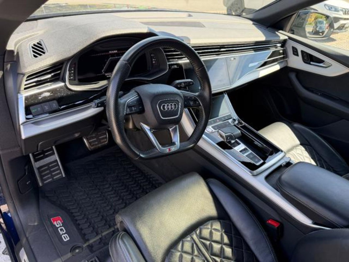 Audi SQ8 TDI quattro tiptronic (11)