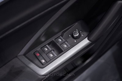 Audi Q3 Sportback 35 TDI quattro S tronic S line edition (10)
