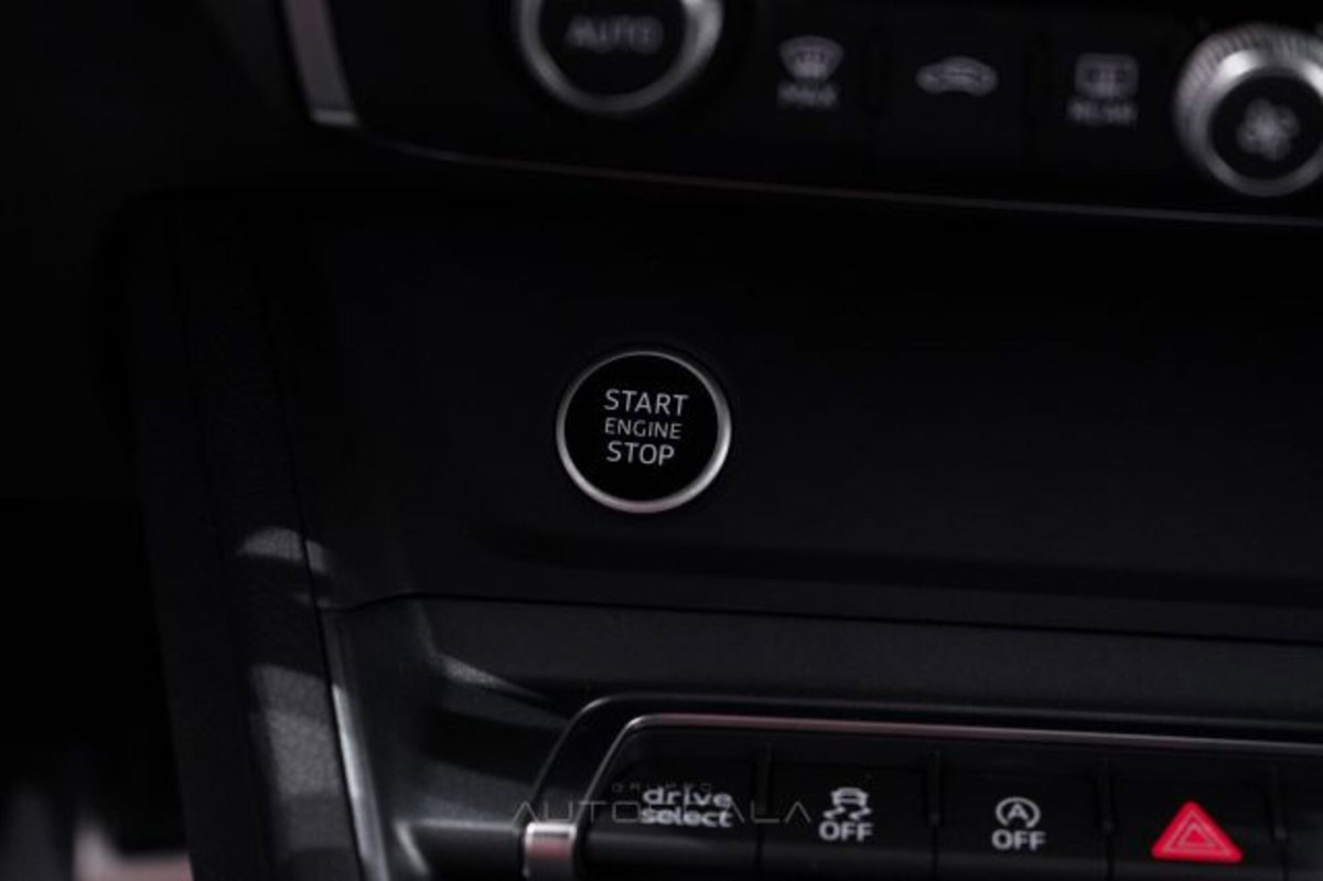 Audi Q3 Sportback 35 TDI quattro S tronic S line edition (20)