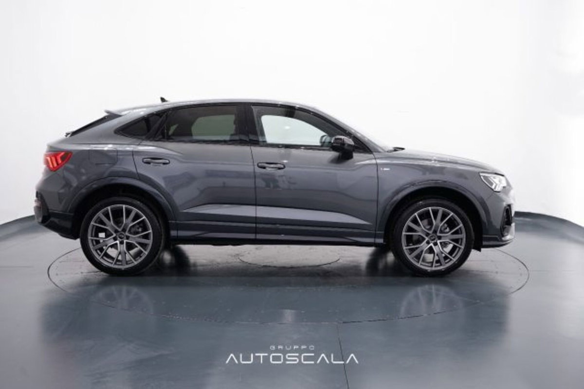 Audi Q3 Sportback 35 TDI quattro S tronic S line edition (7)