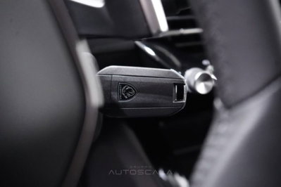 Peugeot 208 1.2 hybrid Active 100cv e-dcs 6 (18)