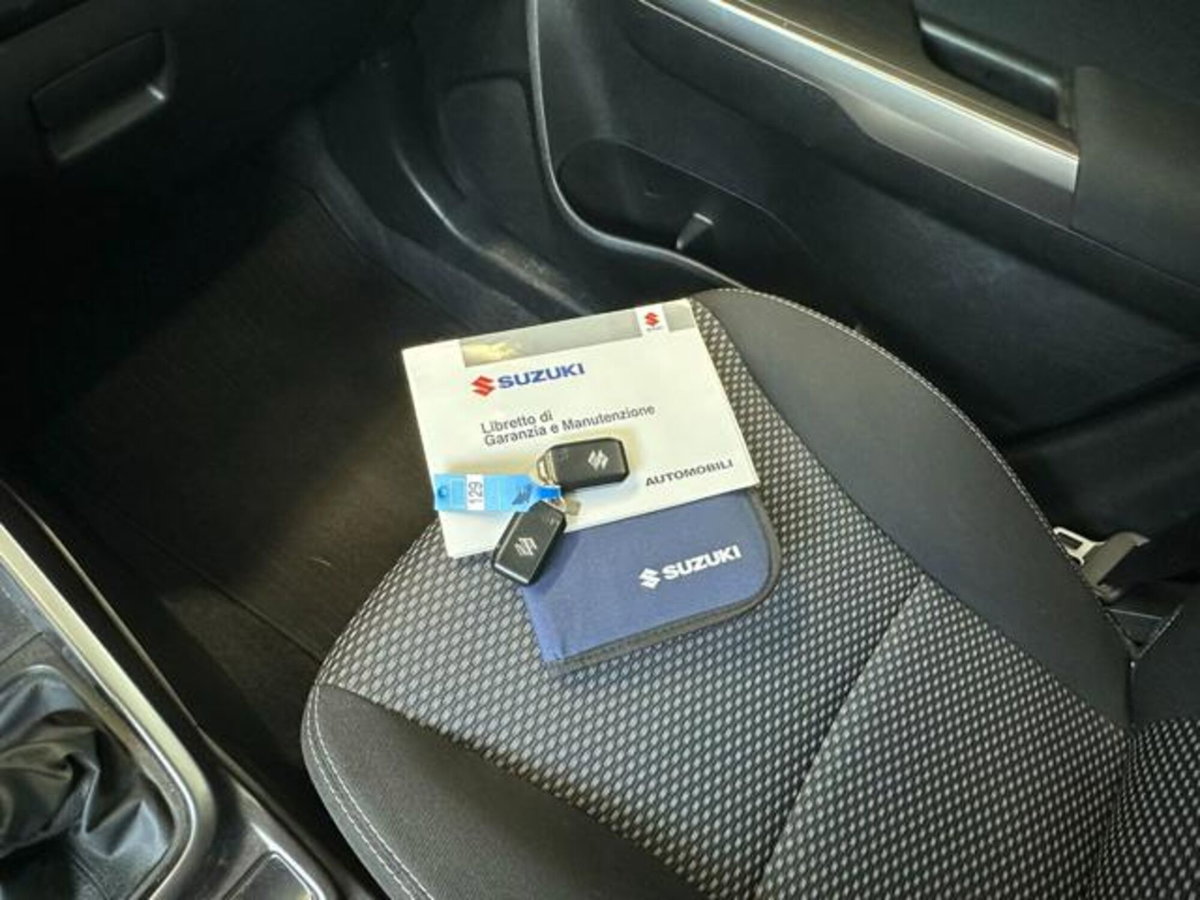 Suzuki Vitara 1.4 Hybrid Easy Cool (18)