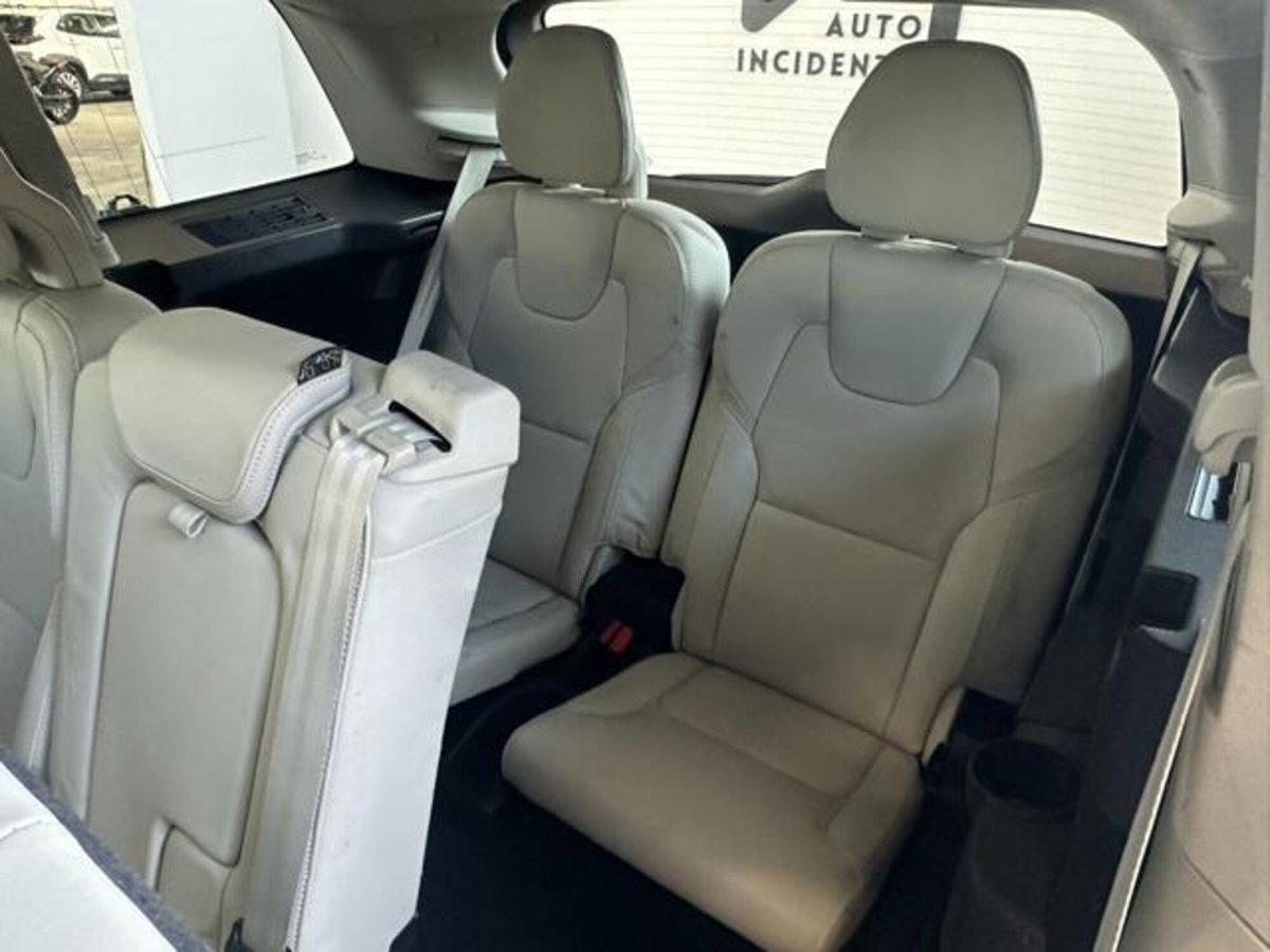 Volvo XC90 T6 AWD Geartronic 7 posti Momentum (12)
