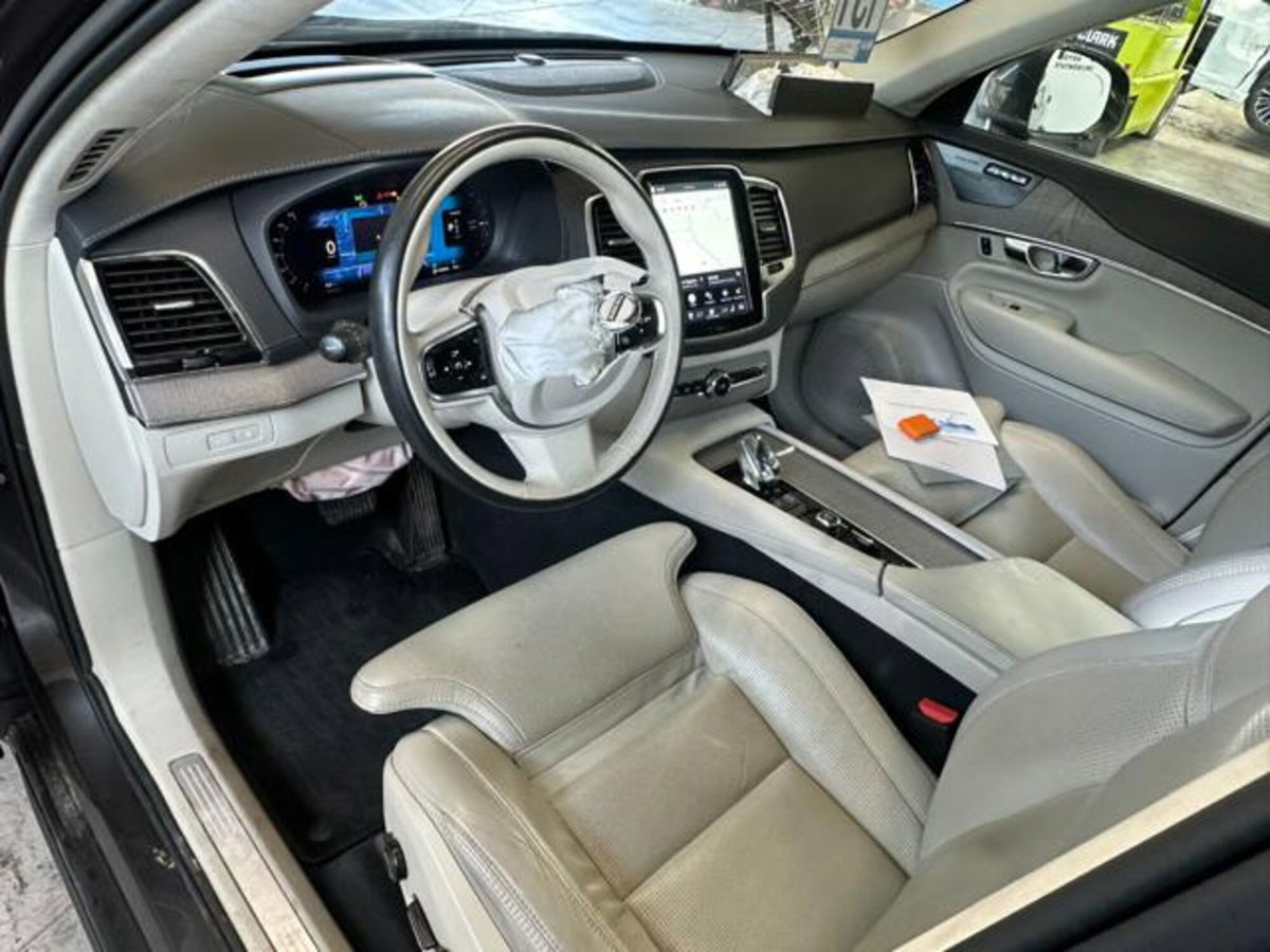 Volvo XC90 T6 AWD Geartronic 7 posti Momentum (13)
