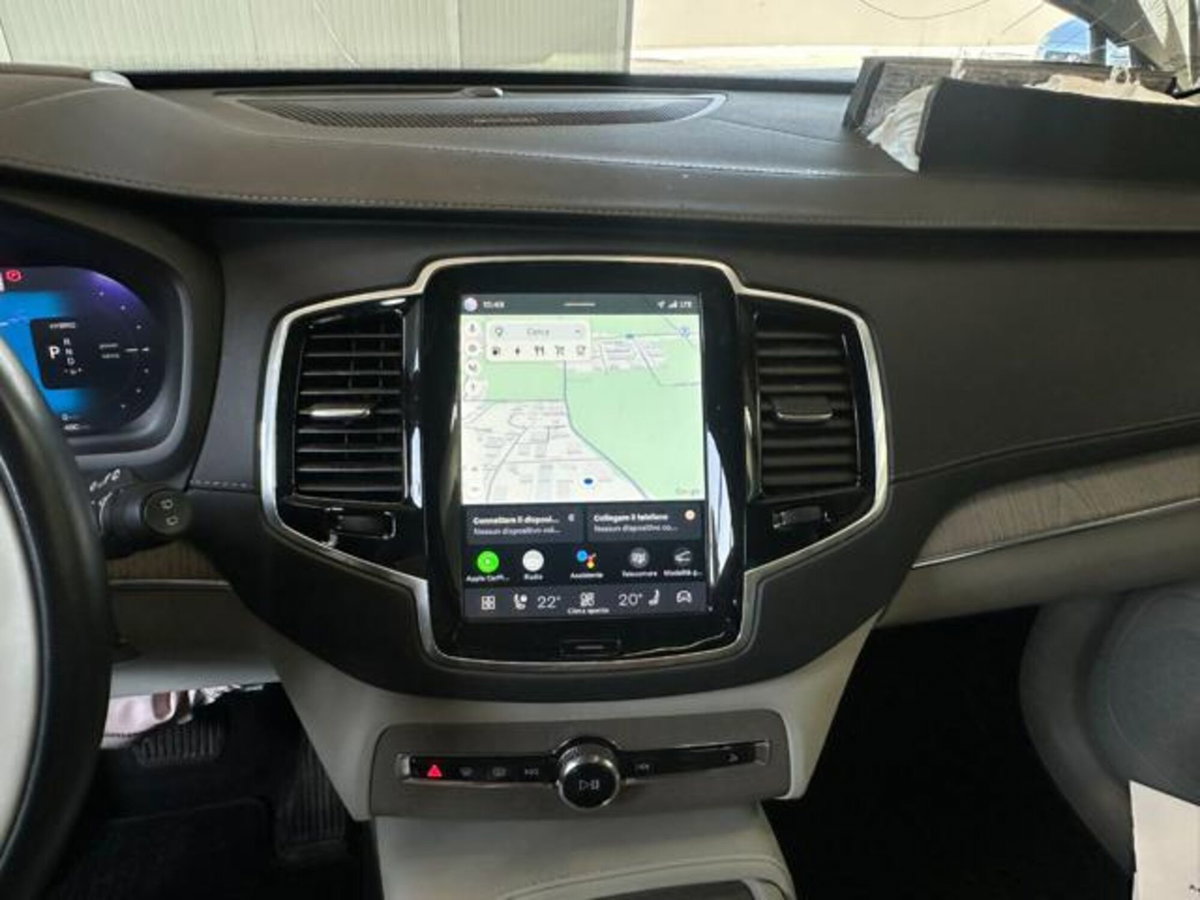 Volvo XC90 T6 AWD Geartronic 7 posti Momentum (16)