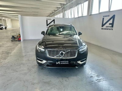 Volvo XC90 T6 AWD Geartronic 7 posti Momentum (2)