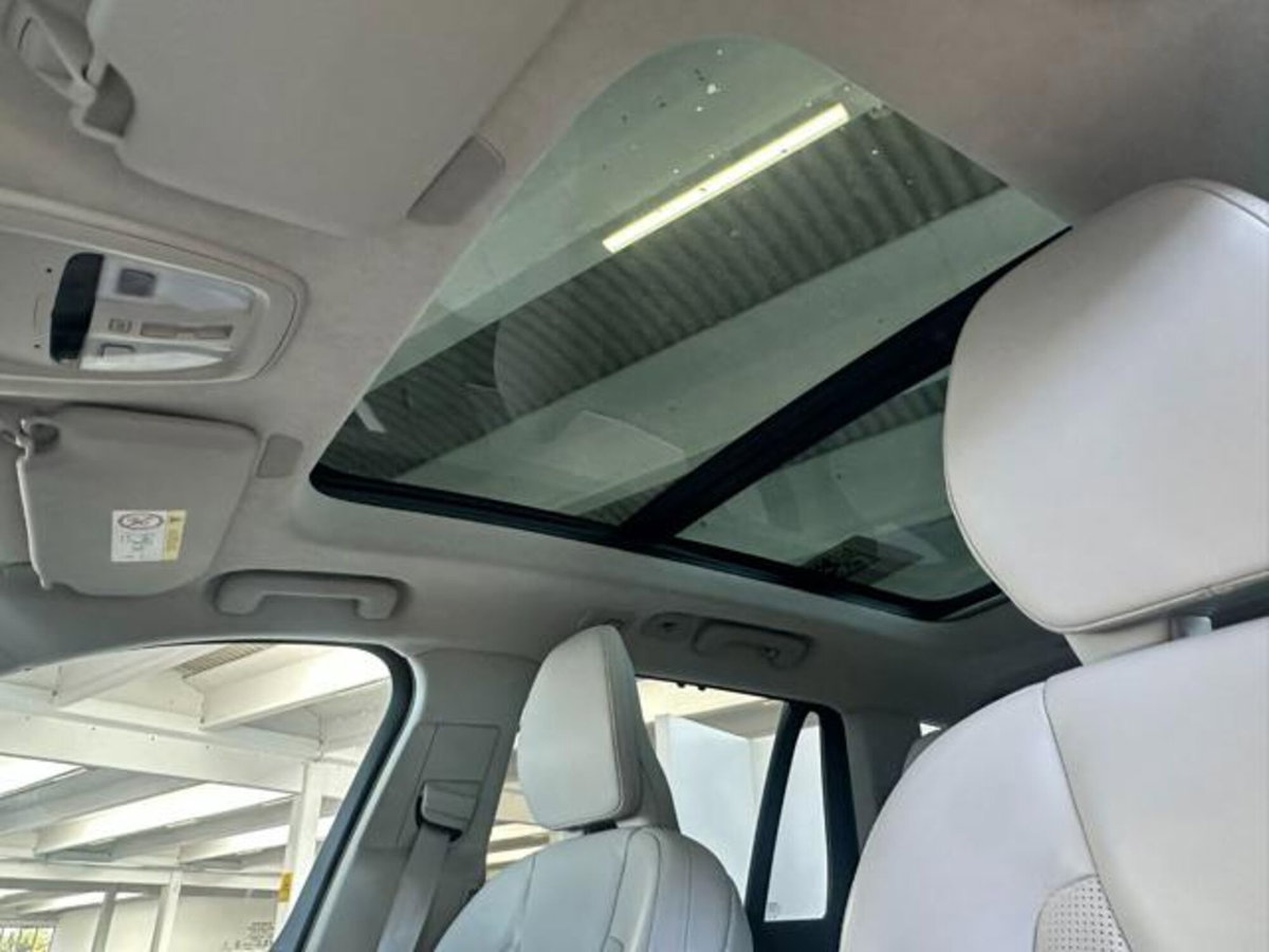 Volvo XC90 T6 AWD Geartronic 7 posti Momentum (20)